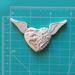 Пластиковое украшение от Е.В.A - Сердце с крыльями, 7х4,2см - ScrapUA.com